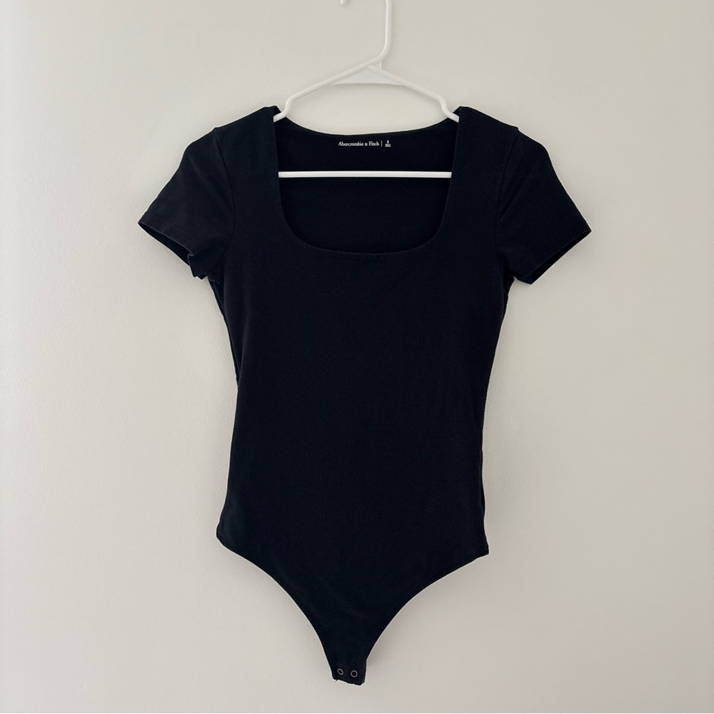 Black Abercrombie Short Sleeve Cotton Seamless Squareneck Bodysuit